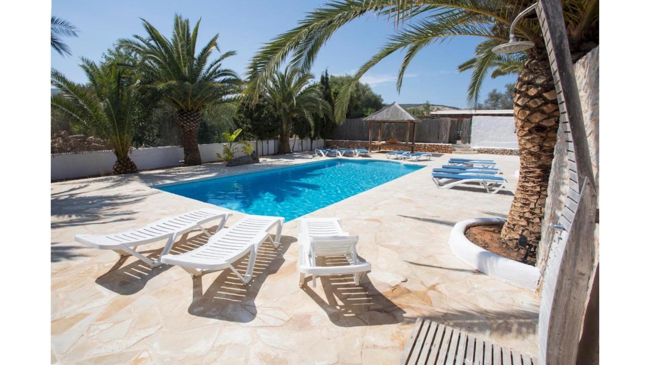 Villa Daniel 5 Mins By Taxi Into Ibiza Town Sant Jordi de ses Salines Exterior foto